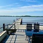 Island-dreams Hausboote Groth & Rhin