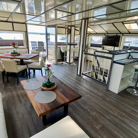 Island-dreams Hausboote Groth&rhin Ferienhaus *