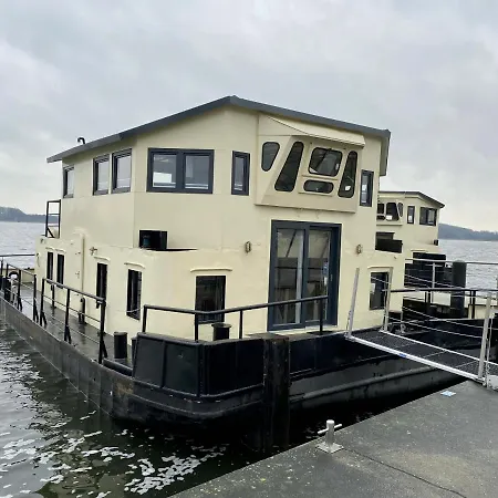 Island-dreams Hausboote Groth & Rhin