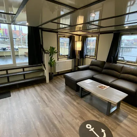 Дом отдыха Island-dreams Hausboote Groth & Rhin