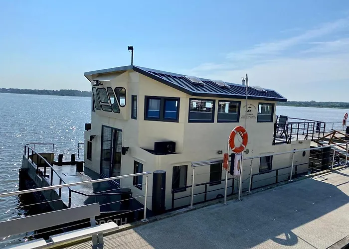 Feriehus Island-dreams Hausboote Groth & Rhin